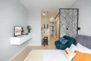 Studiya Keygo 1041 Ryadom s Metro Nagornaya: Kofe v Kruzhke i Wi-Fi na Maksimume Apartments, Moscow