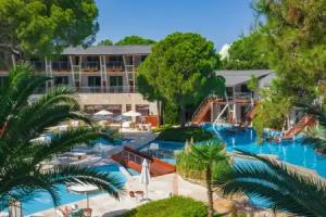 Paloma Sencia, Belek