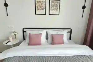 Sovremennaya S Vidom Na Les Flat, Kursk