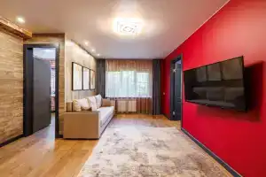 Na Pushkinskom Flat, Tula