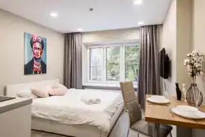 Moskva Korolenko 5a Flat, Moscow