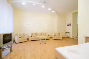 Privokzalnaya Ploschad Apartments