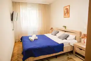 V Samom Tsentre Sochi S Novym Remontom Apartments, Sochi
