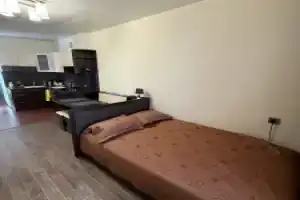 Uyutnaya Studiya V Peshey Dostupnosti Ot Aeroporta G.yakutsk Flat, Yakutsk