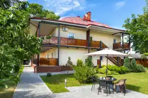 Greenhouse, Zelenogradsk