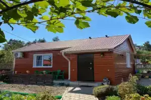 Gostevoy Dom na Mira, Pavlovsk