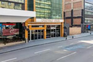 Bulvar Hotel, Izmir