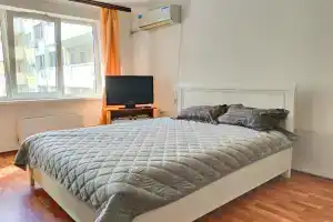 Uyutnye Sutki Flat, Novorossijsk