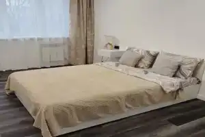 Lenina 33 Pervouralsk Flat, Pervouralsk