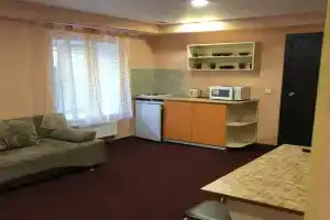 Dvyhkomnatnie Apartments, Chebarkul'