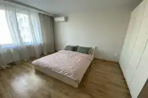 Trekhkomnatnaya Na Borisa Domashnikova 22 Flat, Ufa