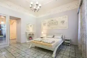 DeLjuks Provans v Tavride na Naberezhnoj JaltyApartments, Yalta