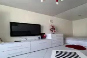 Uyutnaya Odnushka s Dizaynerskim Remontom Flat, Vitebsk
