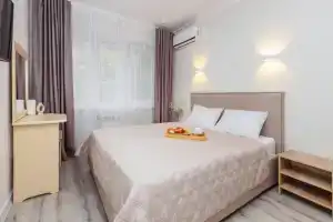 Estet Na Ulitse Roz Apartments, Sochi