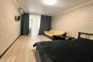 Uyutnaya Yevro-Dvushka Mayachok Flat, Azov