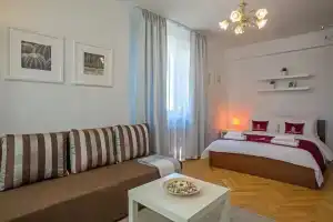 Na ulitse 3-ya Frunzenskaya 13 Flat, Moscow