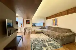 Novaya Ryadom S Metro Voykovskaya Flat, Moscow