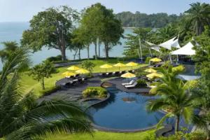 The ShellSea Krabi I Luxury Beach Front Resort & Pool Villas, Ao Nam Mao