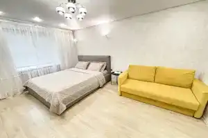 Na Ulitse Baki Urmanche 22 Flat, Nizhnekamsk