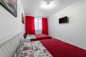 Na Shest Person Apartments