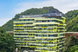 Flamingo Cat Ba Resort – Managed by Flamingo Hotels & Resorts, Haiphong