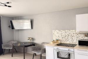 Studiya Na Beregu Reki Flat, Bataysk