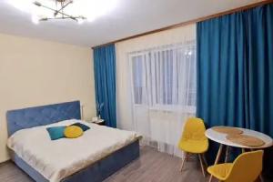 Studiya 7-J Mikrorayon 24 Flat, Kurgan