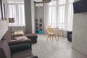 Dvuhkomnatnaya 574 s pryamym vidom na more Flat, Batumi