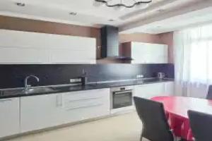 2-Kh Komnatnaya Kvartira na Parkovoy Flat, Sevastopol