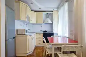 Comfort class Naberezhnaja Leonova 31a Apartments, Balakovo