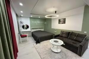 Na Ulitse Eskadronnoy 13 Flat, Yevpatoriya