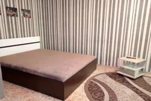 Na Ulitse 40 Let Vlksm 64 Flat, Novokuznetsk