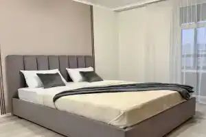 Uyutnaya I Sovremennaya Studiya Na Rodonitovoy 35 Flat, Ekaterinburg