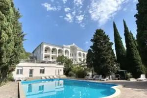 Krym Drim Living Quarters, Yalta