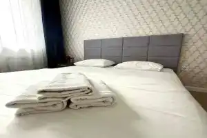 Revolyutsionnaya 39/3 Na Central Park S Dzhakuzi I Konditsionerom 033 Apartments, Ufa