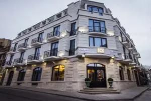 Tbilisi Inn, Tbilisi