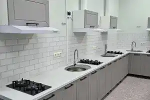 V Nakhimovskom Rayone, Sevastopol