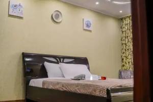 Novy Urengoy Leningradskiy Prospekt 1 Apartments, Novy Urengoy