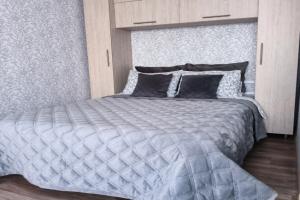 Na Ulitse Malaya Sadovaya 106 Flat, Ishim