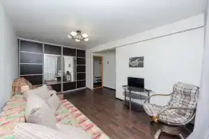 Apartment on Leningradskaya 8, Petrozavodsk