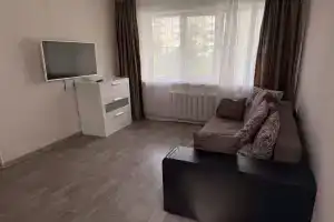 na Morisa Toreza 47 Flat, Samara