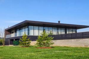 Domik v Ikshe s saunoj i kaminom (Glassbox 108 Premium) Private house, Spas-Kamenka