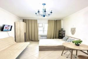 Svetlaya Studiya V Samom Tsentre Goroda Flat, Yakutsk