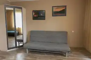 Ural Na Ulitse Sulimova 47a Apartments, Chelyabinsk