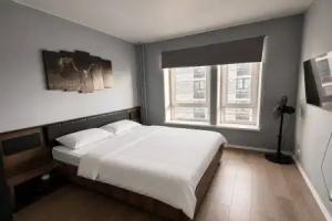2 Komnaty ryadom s Megoj i Beloj Dachej Flat, Kotel'niki