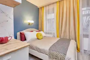 Studiia dlia dvoikh GetFlat Terracotta u Mariinskogo teatr Flat