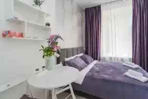 Studiya U Smolnogo Flat