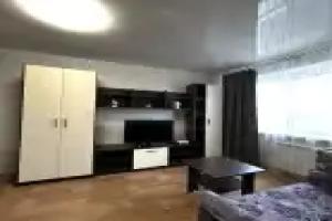 Kremlyoff House Flat, Nizhniy Tagil