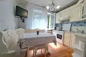 Frunze Apartments, Kaliningrad