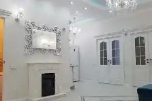 Luxury On Krymskaya 22 tryxkomnatnye Apartments, Gelendzik